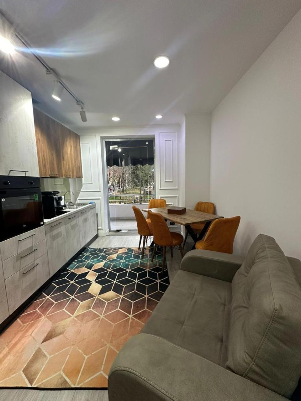 Park View Central Apartment Tirana Exterior foto